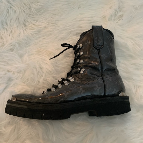 Louis Vuitton Runway Hiking Boots - Picture 2 of 6